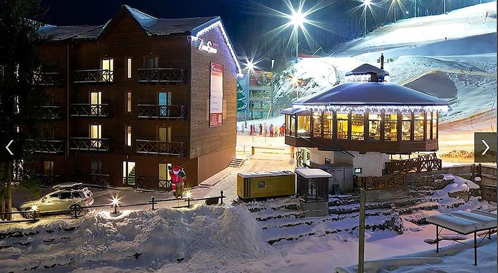 Hotel Zimasnow Ski & Spa Club à Bukovel Extérieur photo